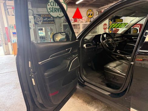 Used 2020 Kia Telluride S AWD/4WD image 10