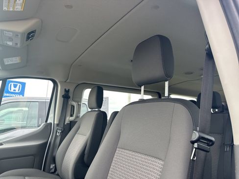 Used 2024 Ford Transit 350 XLT RWD image 12
