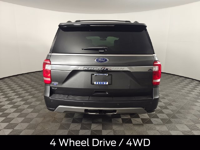 Used 2020 Ford Expedition XLT w/ Equipment Group 202A AWD/4WD image 6