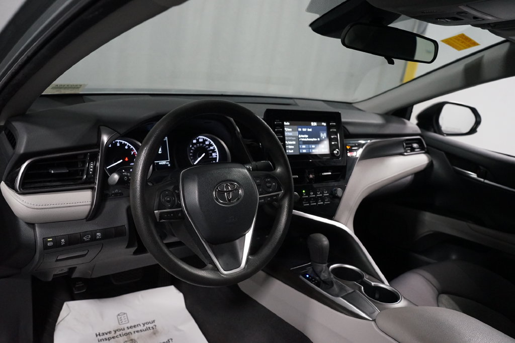 Used 2021 Toyota Camry LE FWD image 11