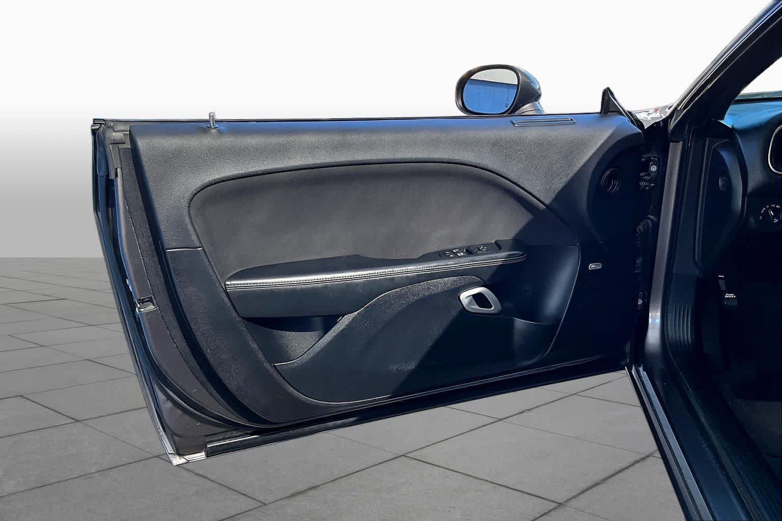 Used 2016 Dodge Challenger R/T Scat Pack RWD image 22