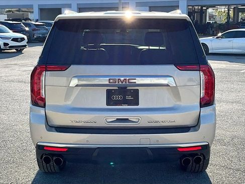 Used 2021 GMC Yukon Denali w/ Denali Premium Package image 6