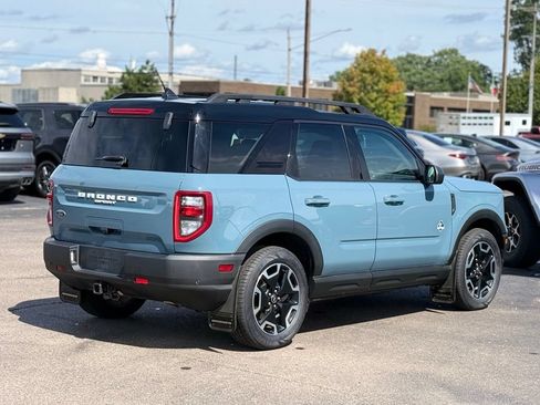 Certified 2022 Ford Bronco Sport Outer Banks w/ Tech Package AWD/4WD image 32
