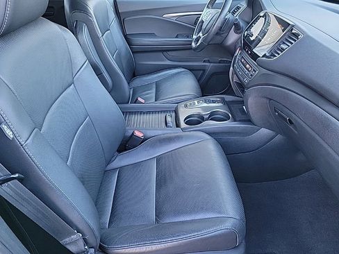 Used 2023 Honda Passport EX-L image 17