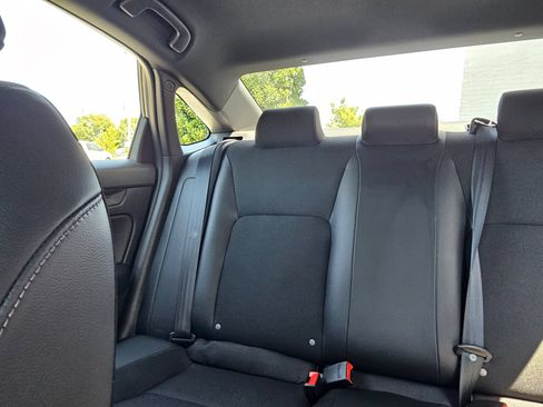 Used 2023 Honda Civic Sport image 24