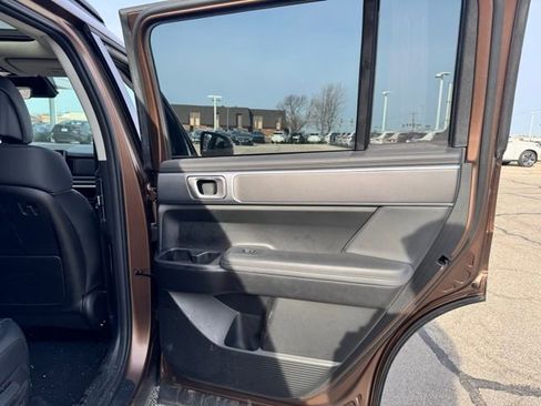 Used 2024 Hyundai Santa Fe XRT image 10