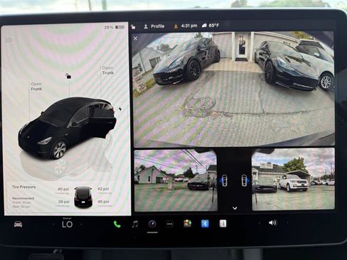 Used 2022 Tesla Model Y Performance AWD/4WD image 15