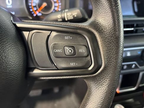 Used 2024 Jeep Wrangler Unlimited Sport AWD/4WD image 9