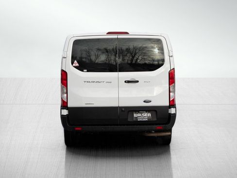 Used 2023 Ford Transit 350 XLT image 6
