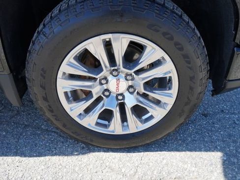Used 2025 GMC Sierra 1500 Denali w/ Technology Package AWD/4WD image 54