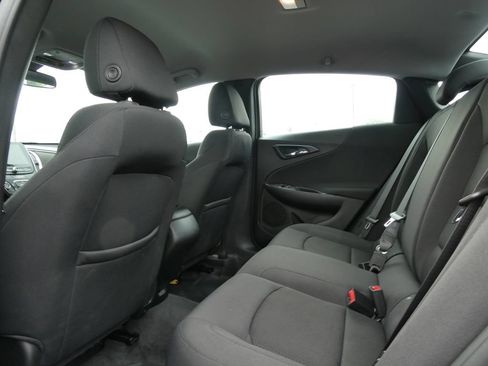 Used 2022 Chevrolet Malibu RS FWD image 17