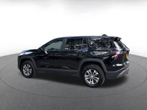 Used 2025 Chevrolet Equinox LT FWD image 10
