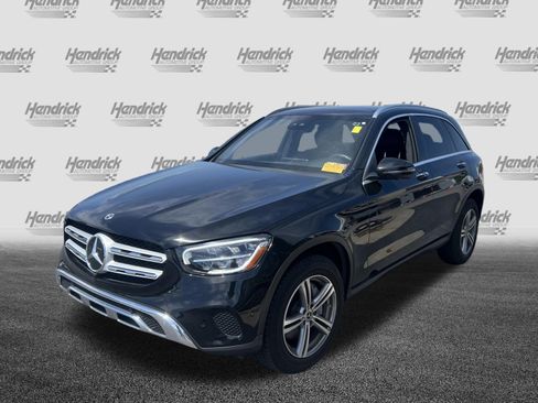 Used 2021 Mercedes-Benz GLC 300 4MATIC image 5