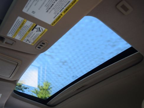 Used 2016 Ford F250 Lariat w/ Lariat Ultimate Package image 19