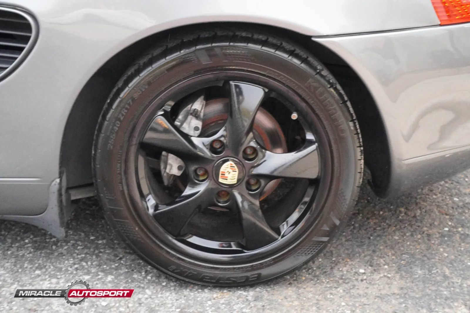 Used 2001 Porsche Boxster RWD image 12