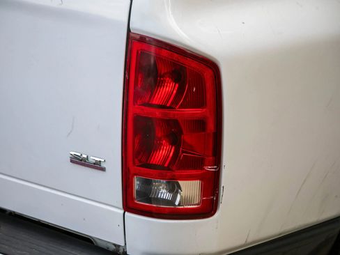 Used 2004 Dodge Ram 1500 Truck SLT w/ Big Horn Quad Cab Value Group image 9