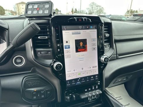 Used 2024 RAM 2500 Rebel w/ Towing Technology Group image 28