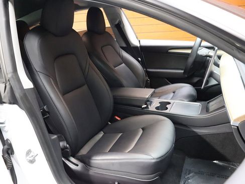 Used 2023 Tesla Model 3 Standard Range image 56