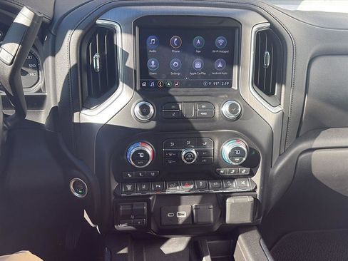 Used 2023 GMC Sierra 2500 Denali w/ Technology Package image 17