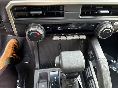 New 2025 Toyota Tacoma SR5 image 21