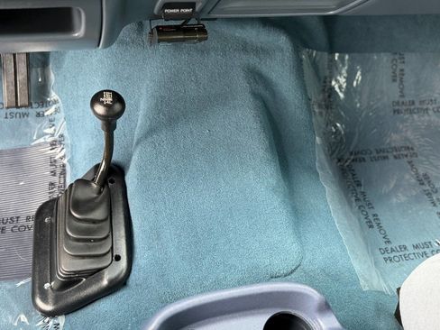 Used 1993 Ford F250 XLT image 30