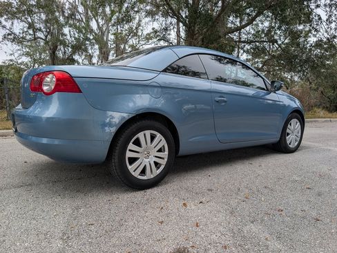 Used 2010 Volkswagen Eos Komfort image 7