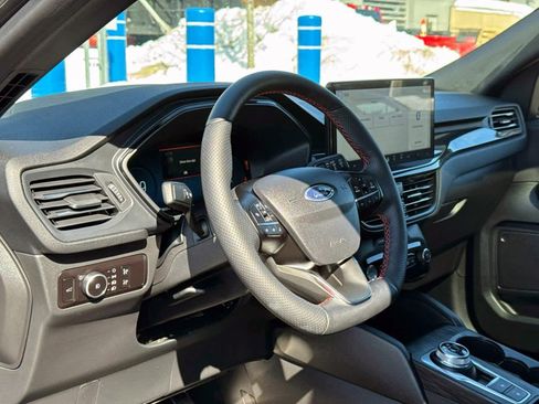 Used 2023 Ford Escape ST-Line Elite w/ Class II Trailer Tow Package image 16