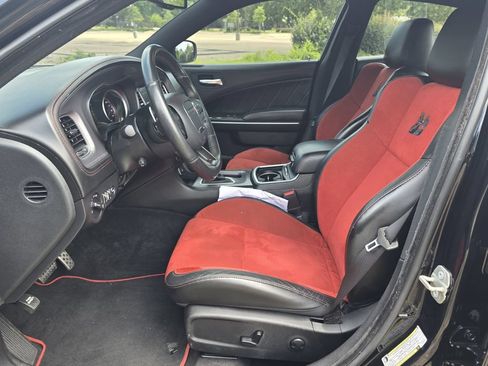 Used 2023 Dodge Charger Scat Pack w/ Dynamics Package RWD image 21