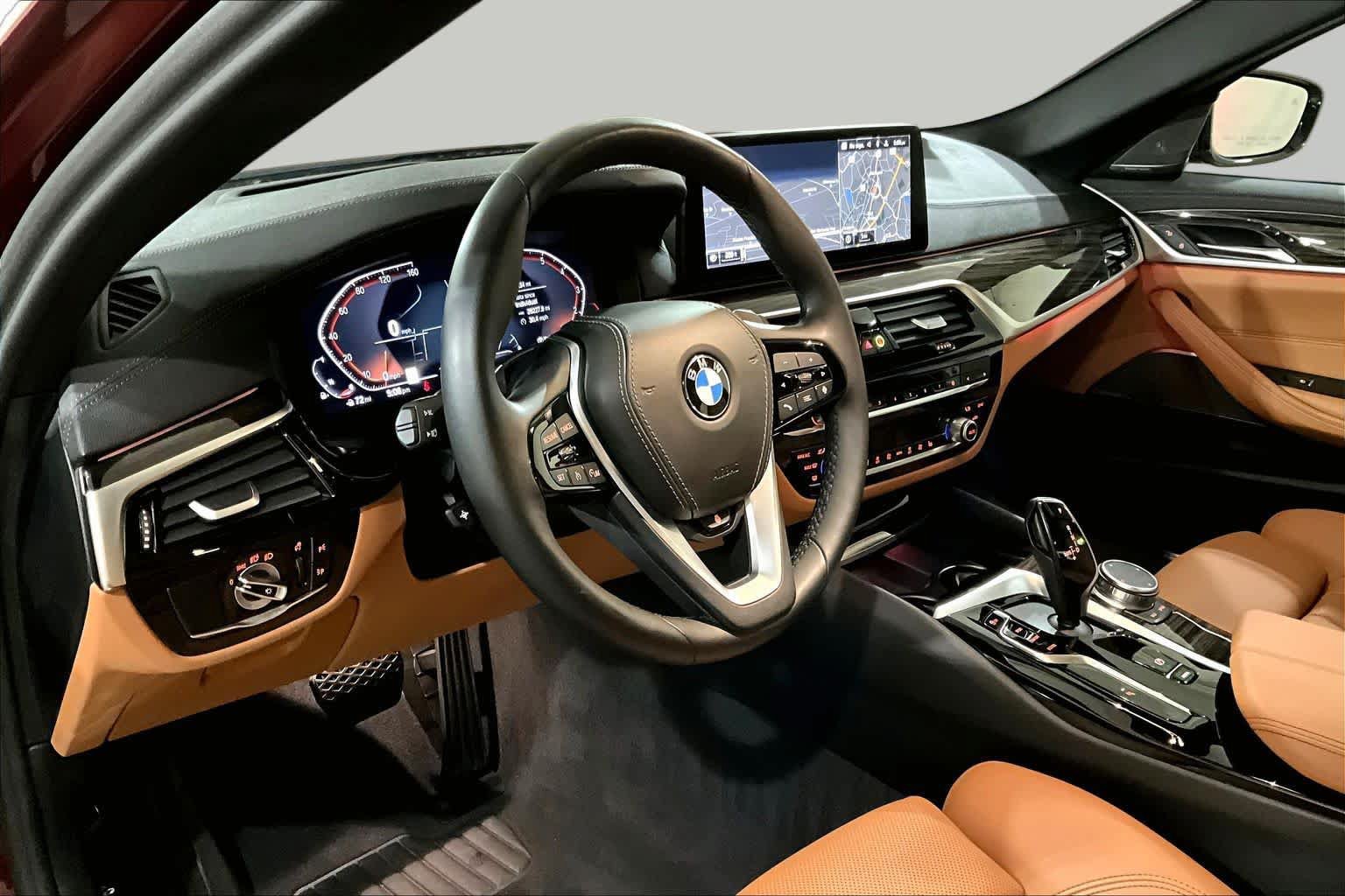 Used 2023 BMW 530i xDrive w/ Premium Package AWD/4WD image 34