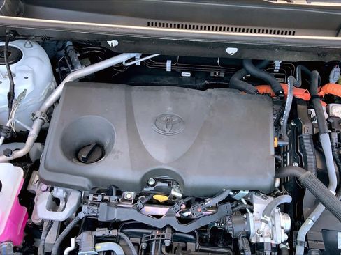Used 2023 Toyota RAV4 XSE AWD/4WD image 31