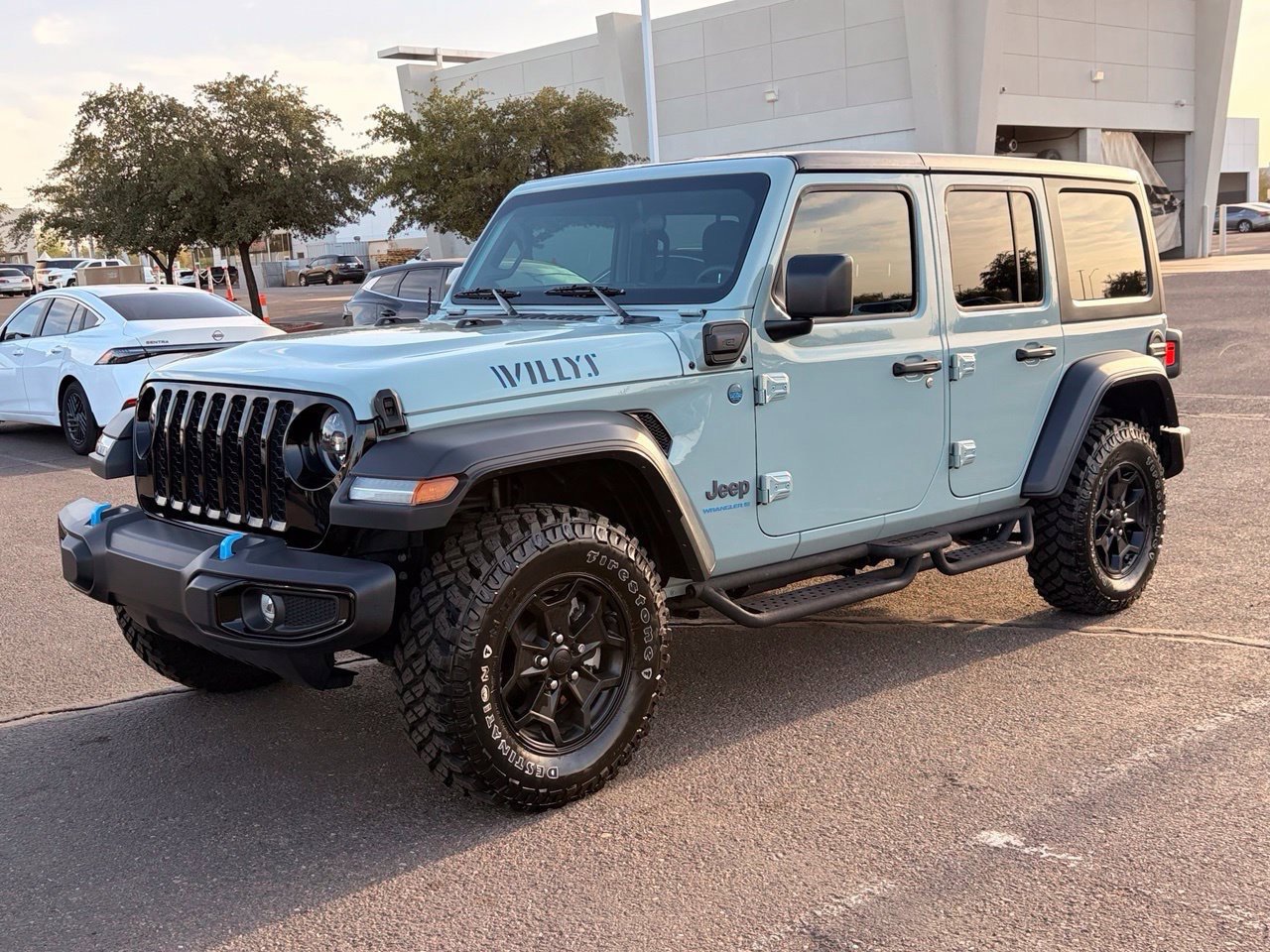 Used 2023 Jeep Wrangler Unlimited AWD/4WD image 2