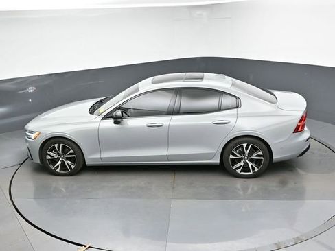 Used 2024 Volvo S60 B5 Plus w/ Climate Package FWD image 20