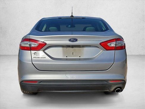 Used 2016 Ford Fusion S image 6
