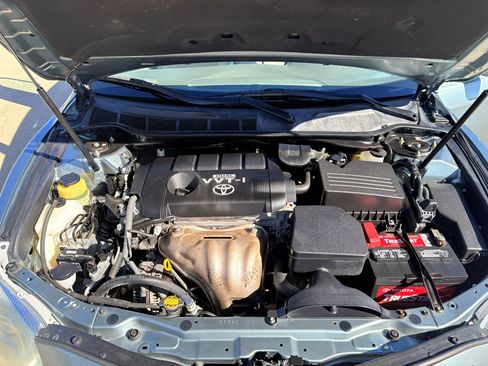 Used 2010 Toyota Camry LE image 18