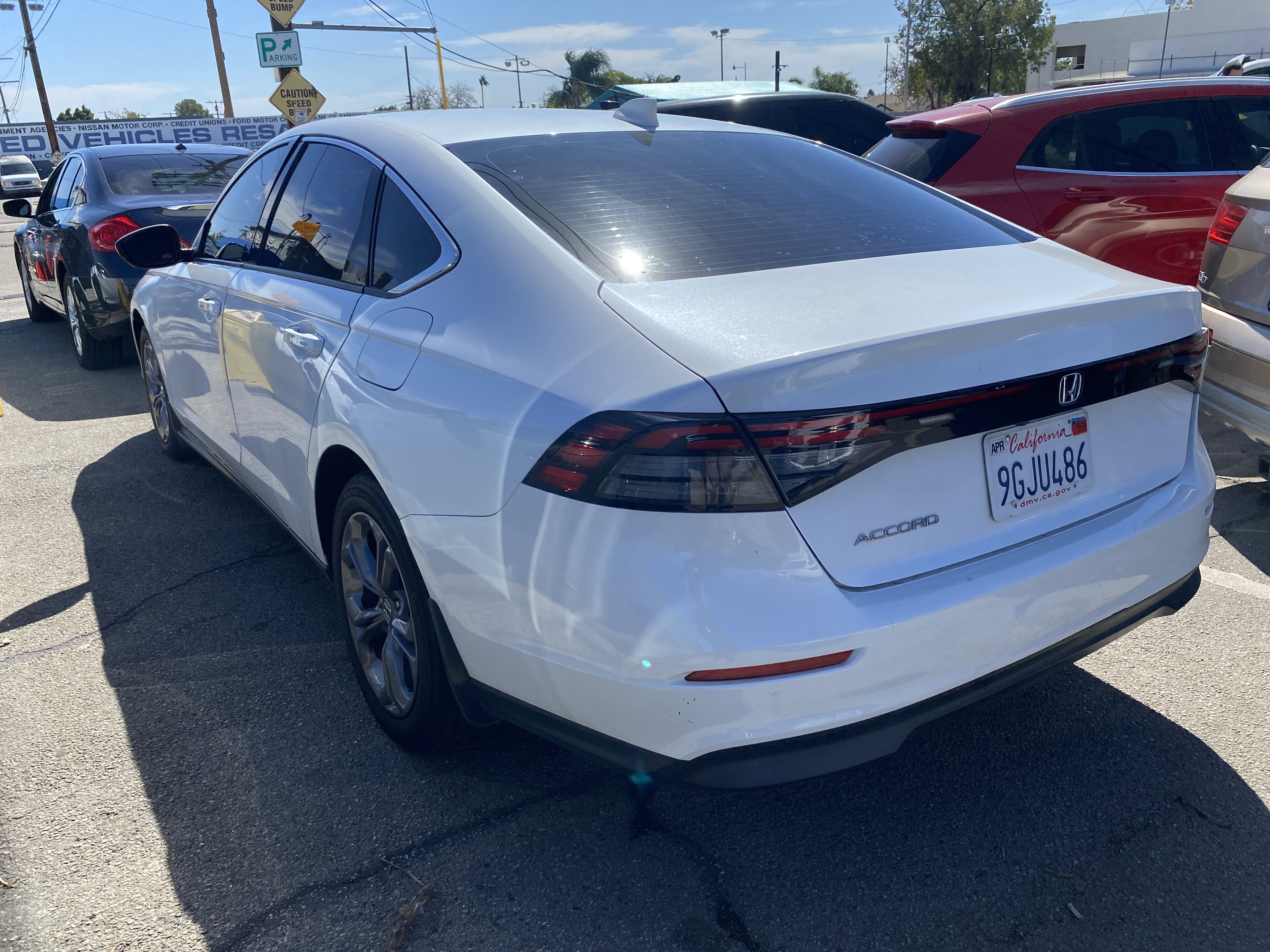 Used 2023 Honda Accord EX image 9