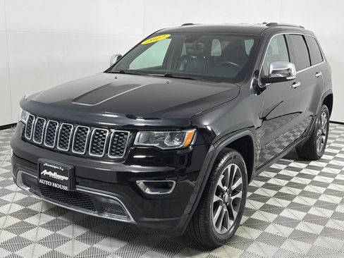 Used 2017 Jeep Grand Cherokee Limited image 10