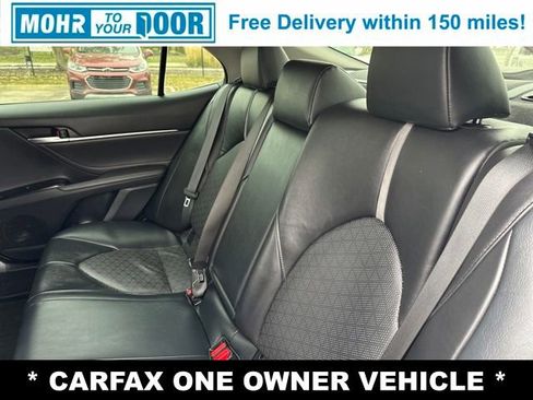 Used 2018 Toyota Camry XSE image 28