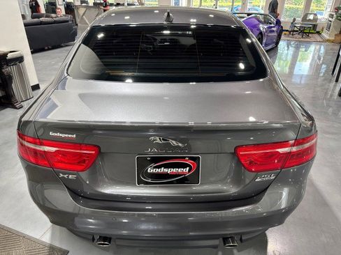 Used 2019 Jaguar XE Prestige AWD/4WD image 7