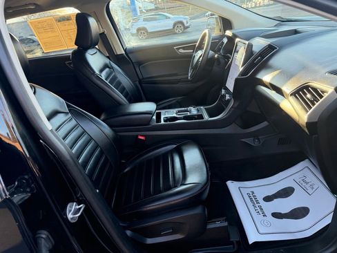 Used 2023 Ford Edge SEL image 24