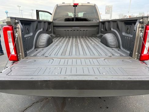 Used 2023 Ford F350 XLT image 27