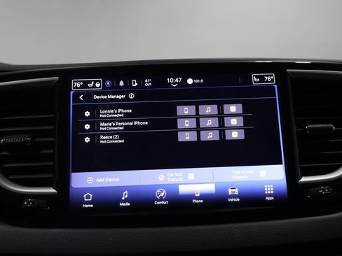 Certified 2024 Chrysler Pacifica Touring-L image 26