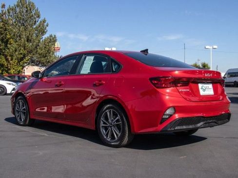 Used 2023 Kia Forte LXS image 5