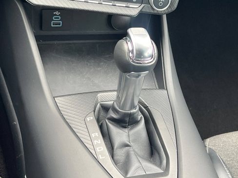 Used 2025 Ford Mustang Convertible RWD image 28