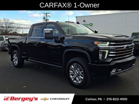 Used 2022 Chevrolet Silverado 2500 High Country w/ LPO, Dark Essentials Package image 3