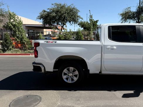 Used 2024 Chevrolet Silverado 1500 LT w/ Convenience Package II AWD/4WD image 6