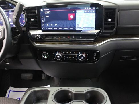 Used 2023 GMC Sierra 1500 Elevation image 22