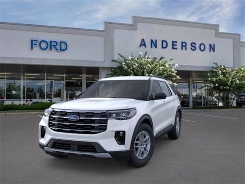 New 2026 Ford Explorer Active w/ Active Comfort Package image 2