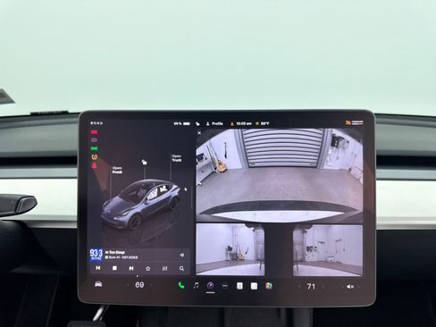 Used 2022 Tesla Model Y Long Range image 8