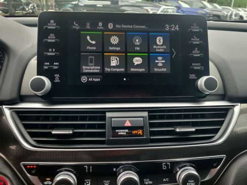 Used 2019 Honda Accord Sport image 27