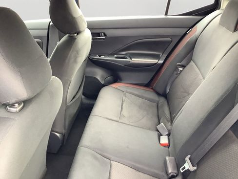 Used 2020 Nissan Versa SR image 15